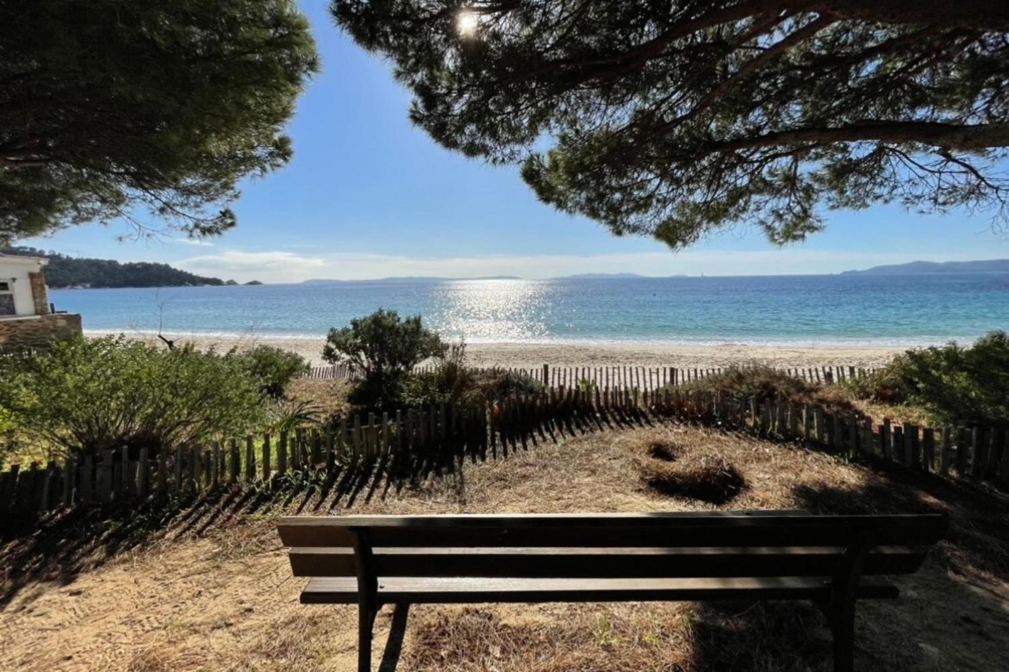 Charming Air-Conditioned One-Bedroom 150M From Cavaliere Beach Le Lavandou Extérieur photo