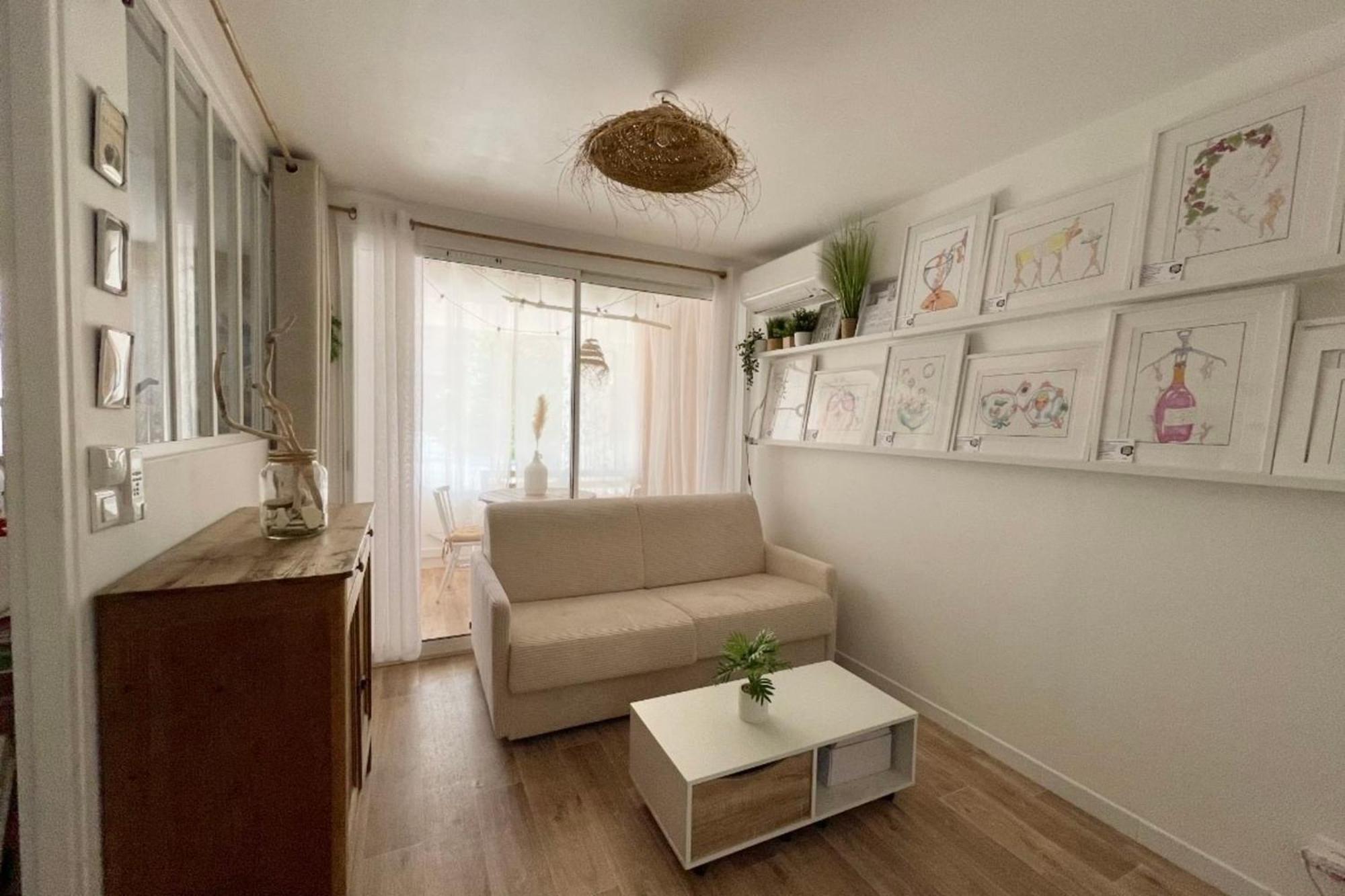 Charming Air-Conditioned One-Bedroom 150M From Cavaliere Beach Le Lavandou Extérieur photo