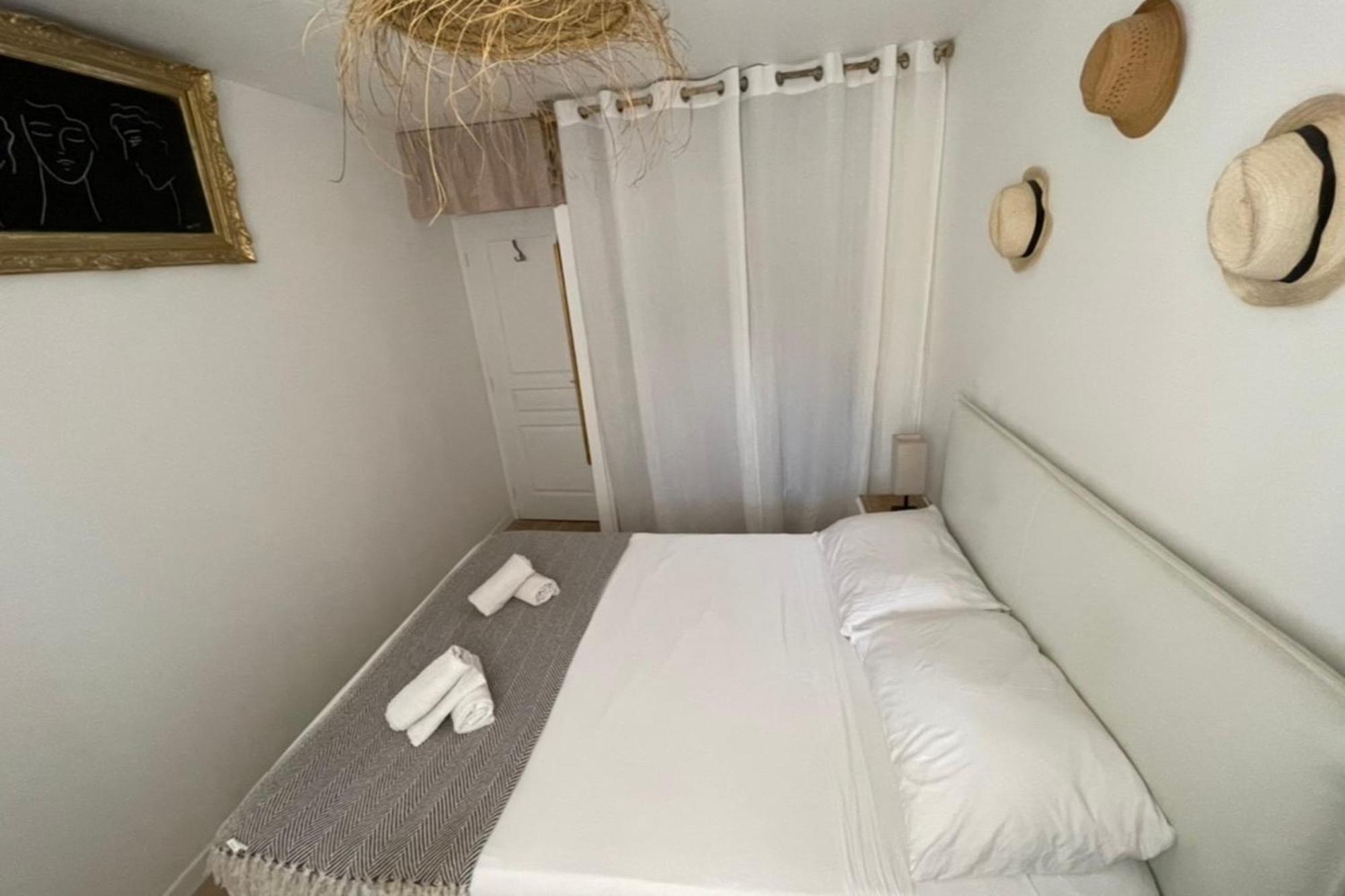 Charming Air-Conditioned One-Bedroom 150M From Cavaliere Beach Le Lavandou Extérieur photo