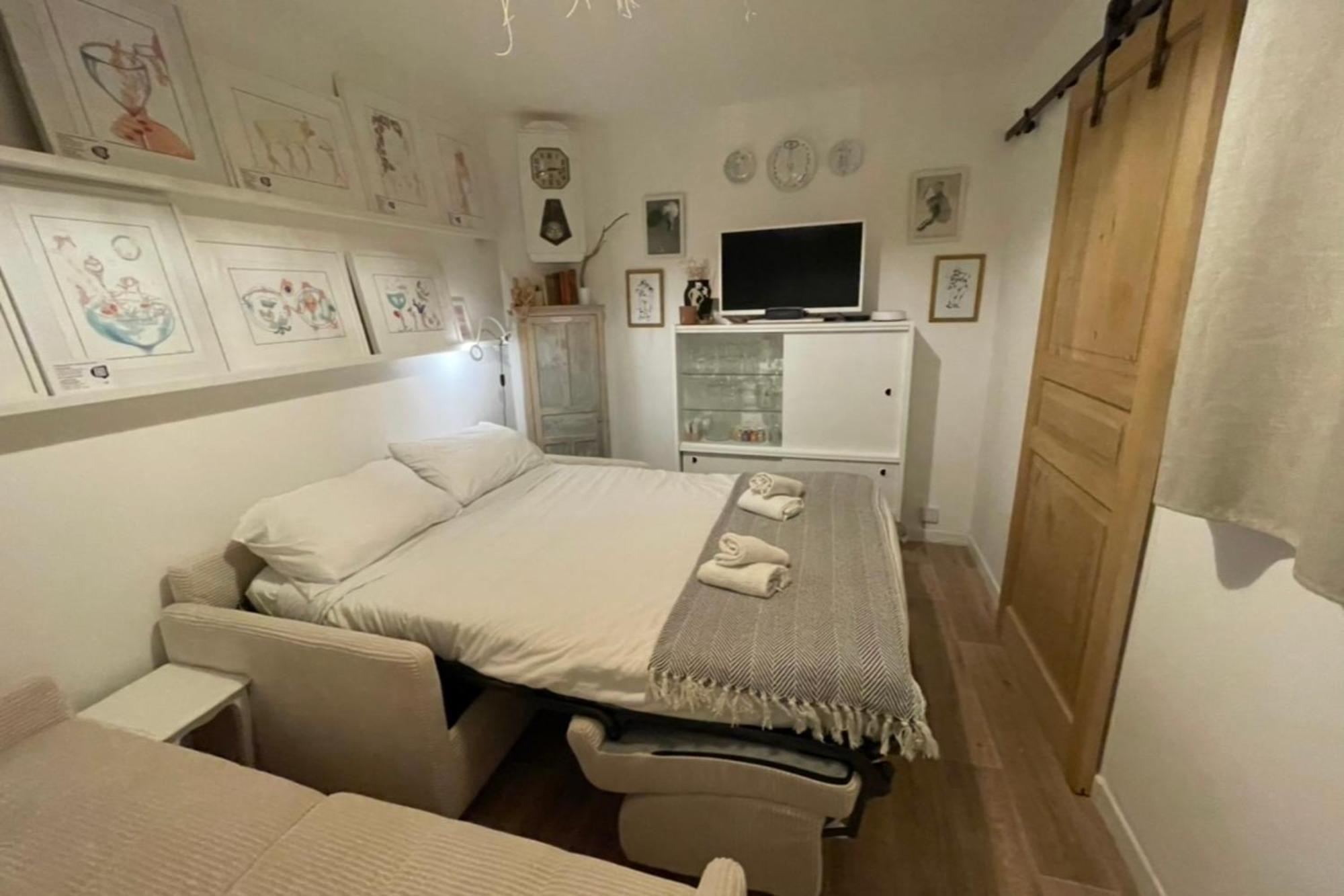 Charming Air-Conditioned One-Bedroom 150M From Cavaliere Beach Le Lavandou Extérieur photo